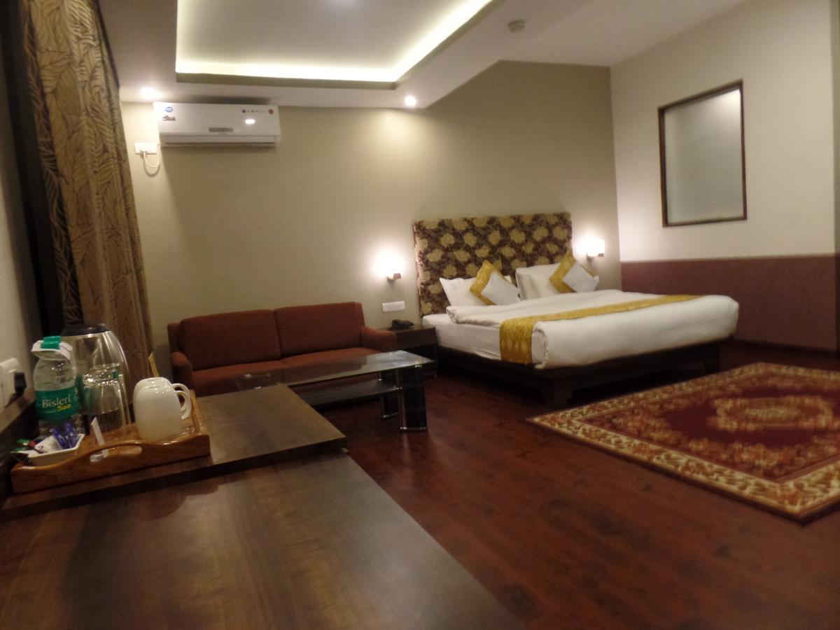 The Lindsay Cheu Den Hotel Gangtok Kültér fotó