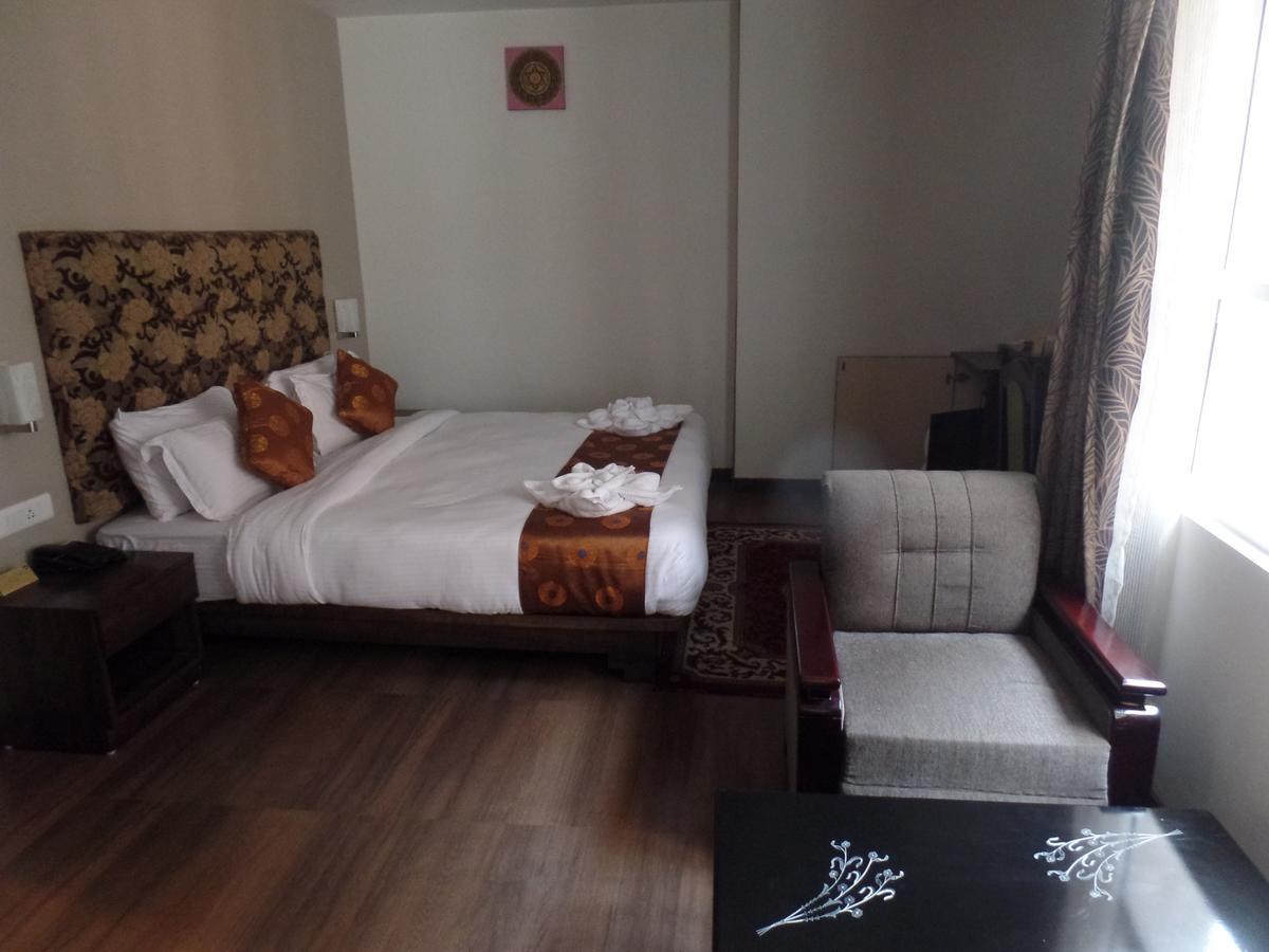 The Lindsay Cheu Den Hotel Gangtok Kültér fotó